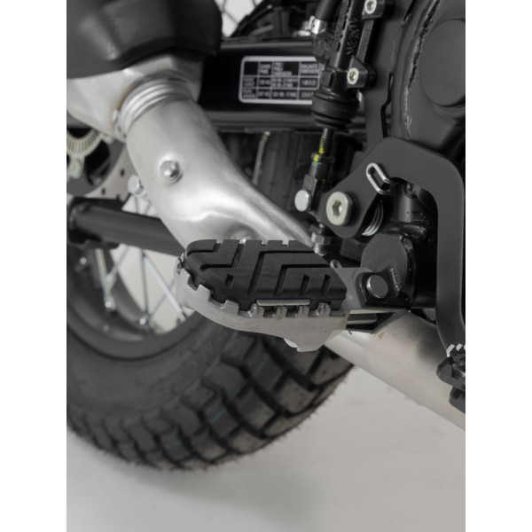 Підніжки ION SW-Motech BMW R 1250 R / RS (18-), R 1200 R / RS (14-18)/ Royal Enfield Himalayan 411 (21-) сріблясті