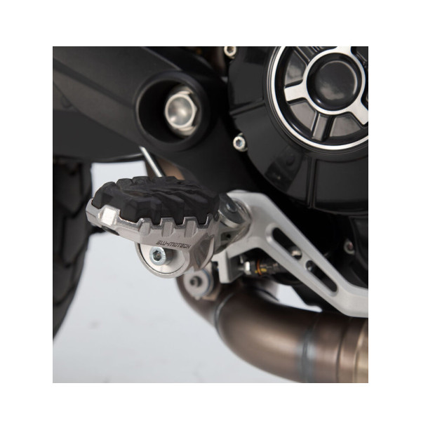 Підніжки EVO SW-MOTECH Benelli TRK 502 X (18-), Ducati (обрані моделі)