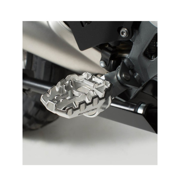 Підніжки EVO SW-MOTECH TRIUMPH Tiger 1200 XCa / XCx/ XR / XRt / XRx (17-)