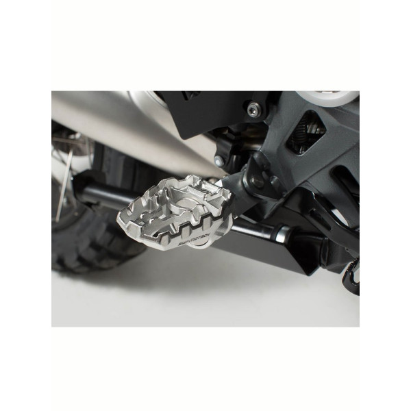 Підніжки EVO SW-MOTECH Kawasaki KLR 650 01-, KLR 650 S 22-, BMW S 1000 XR 19-