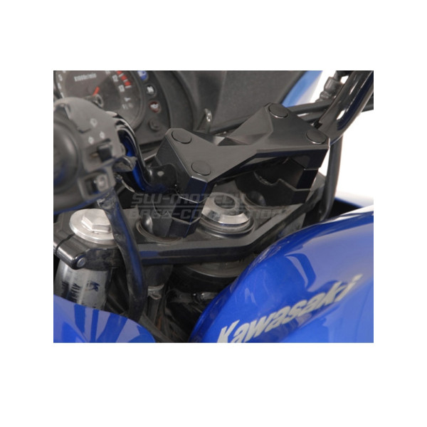 Набір для підвищення керма SW-MOTECH Kawasaki Z 750/ S 04-06/ R 11-12/ Z 1000 07-09 H: 20mm