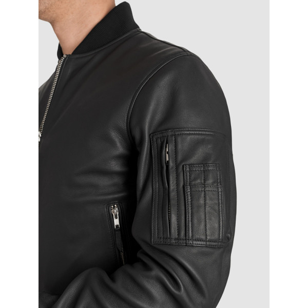 Мотоциклетна шкіряна куртка Pando Moto Falcon чорна