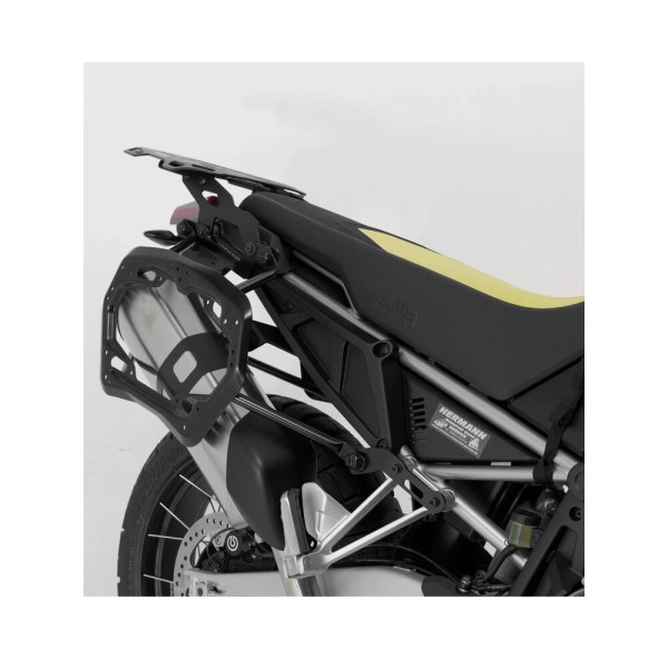 Комплект: бічні кофри DUSC M і L + кріплення PRO SW-Motech Aprilia Tuareg 660 (21-) об'єм: 33л + 41л