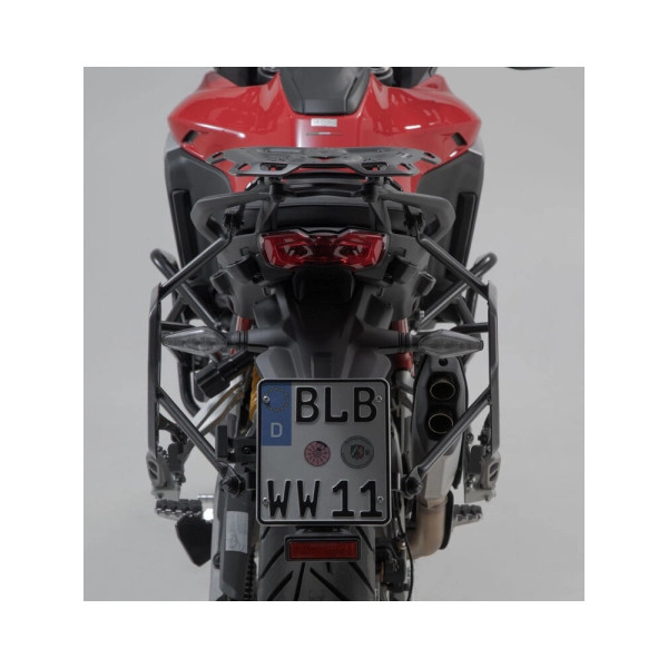 Комплект: бічні кофри DUSC L + кріплення PRO SW-Motech Ducati Multistrada V4/S (20-) об'єм: 2 x 41l