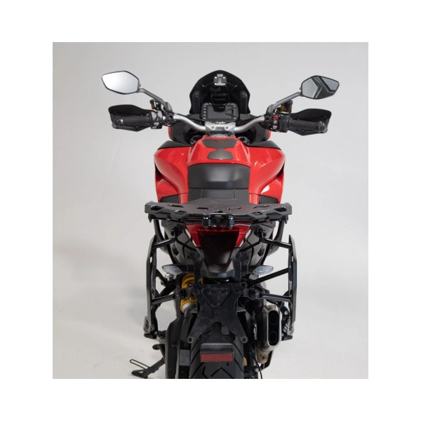 Комплект: бічні кофри DUSC L + кріплення PRO SW-Motech Ducati Multistrada (обрані моделі) об'єм: 2 x 41l