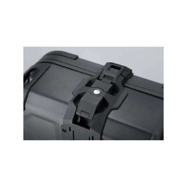 Комплект: бічні кофри DUSC L + кріплення PRO SW-Motech Moto Guzzi Stelvio (23-) об'єм: 2 x 41l