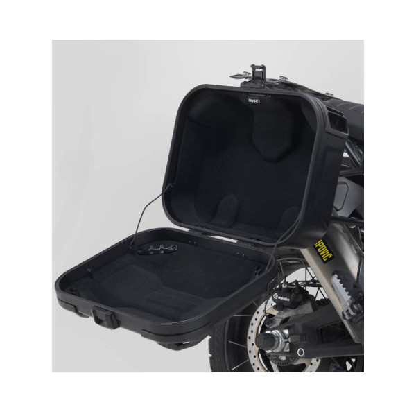 Укладання для багажника Dusc M SW-MOTECH, чорна