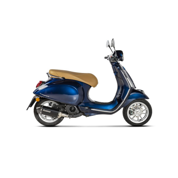 Глушник мотоцикловий Akrapovič Vespa Primavera 125ie 3V / 150ie 3V/ Sprint 125ie 3V/ 150ie 3V (21-22) чорна нержавіюча сталь/ вуглецеве волокно