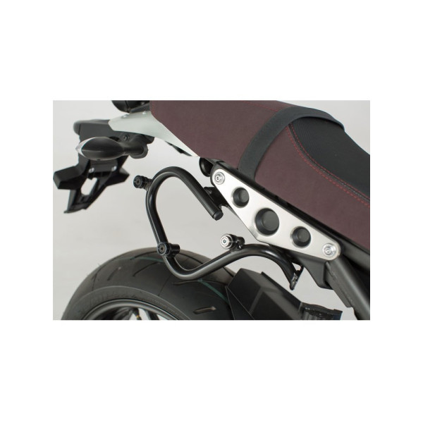 Комплект бічних сумок Legend Gear 13,5/13,5 л і стійок SLC Yamaha XSR 900 (16-21)