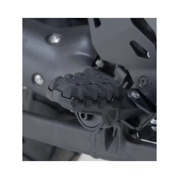 Підніжки мотоциклові EVO SW-Motech Yamaha Tenere 700 (19-)/ Explore Editon/Tenere 700 Extreme Editon (23-)/ Rally (23-) чорні