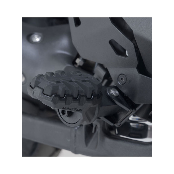 Підніжки EVO SW-MOTECH Kawasaki Versys 1000 (11-), Versys 650 (14-), Versys-X 300 (17-), Z650 RS (21-) чорні