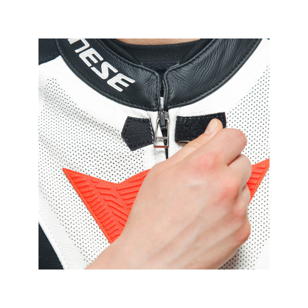 Мотоциклетний комбінезон одночастинний жіночий Dainese Grobnik чорний-біло-червоний