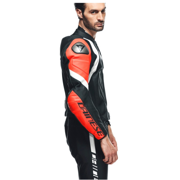 Мотоциклетний комбінезон двочастинний Dainese AVRO 4 чорний-червоний-білий