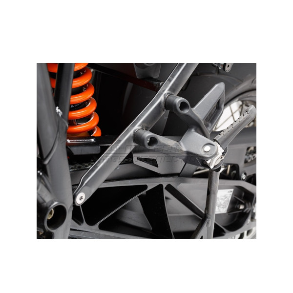 Подовження захисту ланцюга SW-MOTECH KTM Adventure 1050 15-/ 1090/R 17-/ 1190/ R 13-/ 1290 Super Adventure/R/S/T 14-
