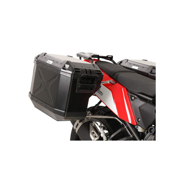 Комплект: бічні кофри + кріплення Hepco&Becker Xplorer Cutout Yamaha Tenere 700 World Raid (22-24)/World Rally (23-24) чорні