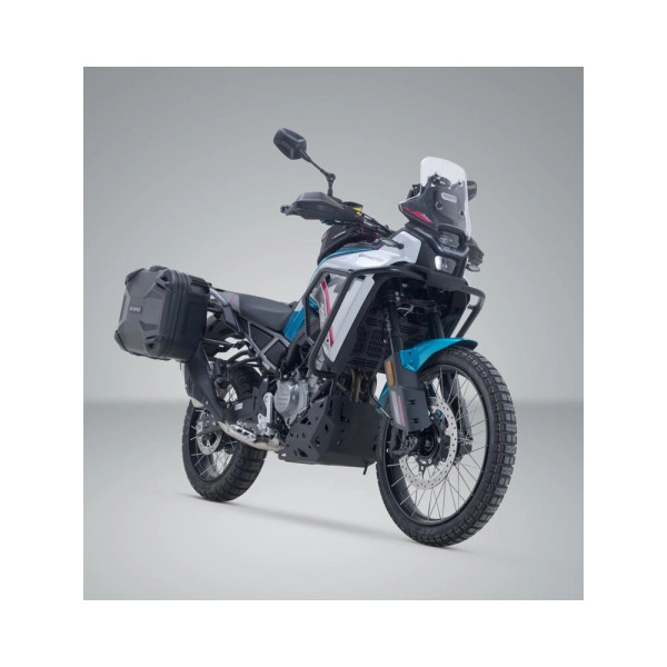 Комплект: бічні кофри DUSC M і L + кріплення PRO SW-Motech CF Moto 450MT (23-) об'єм: 33л + 41л