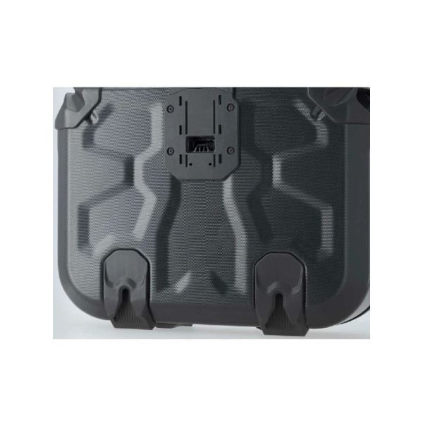 Комплект: бічні кофри DUSC M і L + кріплення PRO SW-Motech CF Moto 450MT (23-) об'єм: 33л + 41л