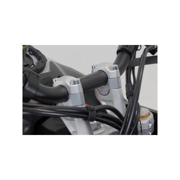 Набір для підвищення керма Ø28 SW-Motech Triumph Tiger 900 GT/ Pro, Rally Pro (23-) сріблястий +20 мм