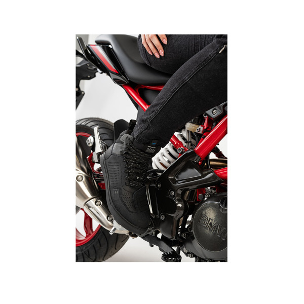 Жіночі мотоциклетні черевики Shima Rebel 2.0 Vent чорні