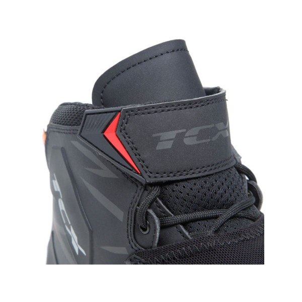 Мотоциклетні черевики TCX R04D Air чорні-червоні