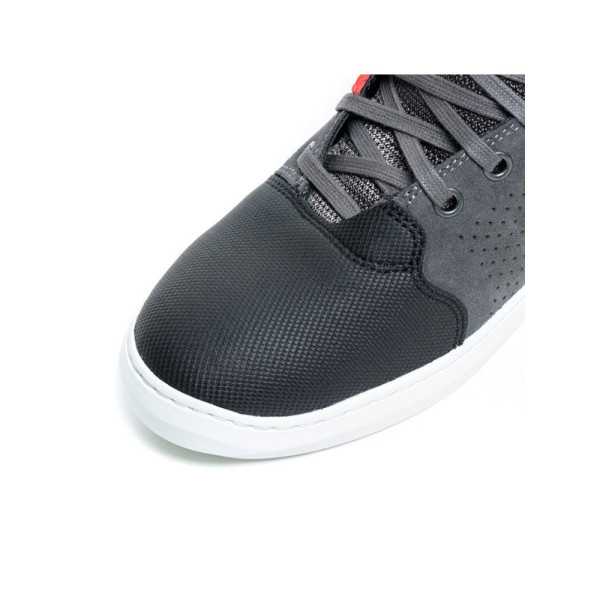 Жіночі мотоциклетні черевики Dainese York Air Lady чорні-червоні