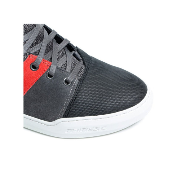 Жіночі мотоциклетні черевики Dainese York Air Lady чорні-червоні