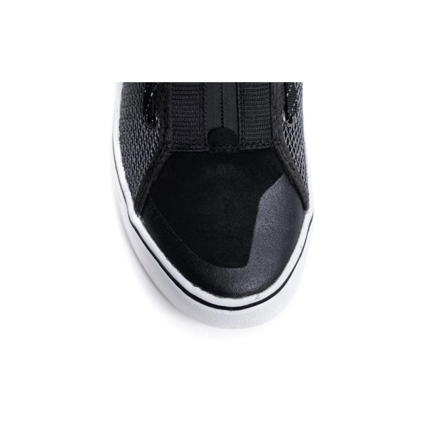 Жіночі мотоциклетні черевики TCX Ikasu Air чорні-сірі-білі