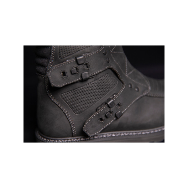 Мотоциклетні черевики Icon Elsinore 2 чорні