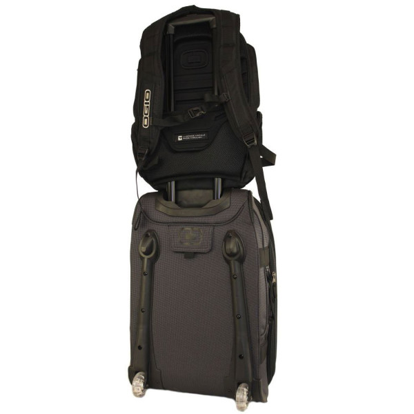 Мотоцикловий рюкзак Ogio Gambit чорний