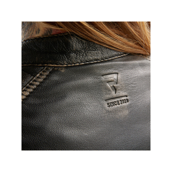 Жіноча мотоциклетна шкіряна куртка Rebelhorn Hunter II коричнева