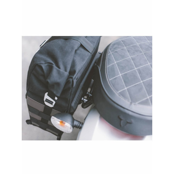 Комплект сумок LC2+LC1 Legend Gear SW-MOTECH, що монтуються на каркас SLC ліва сторона; об'єм: 13,5л/ права сторона; об'єм: 9,8л