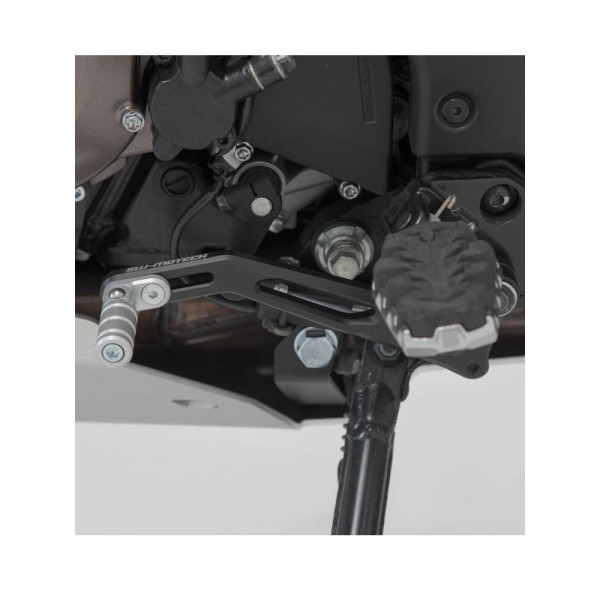 Двохчастинна дужка зміни передач SW-MOTECH Suzuki V-Strom 1050 DE (23-), V-Strom 1000/XT (14-19), V-Strom 1050/XT (20-)