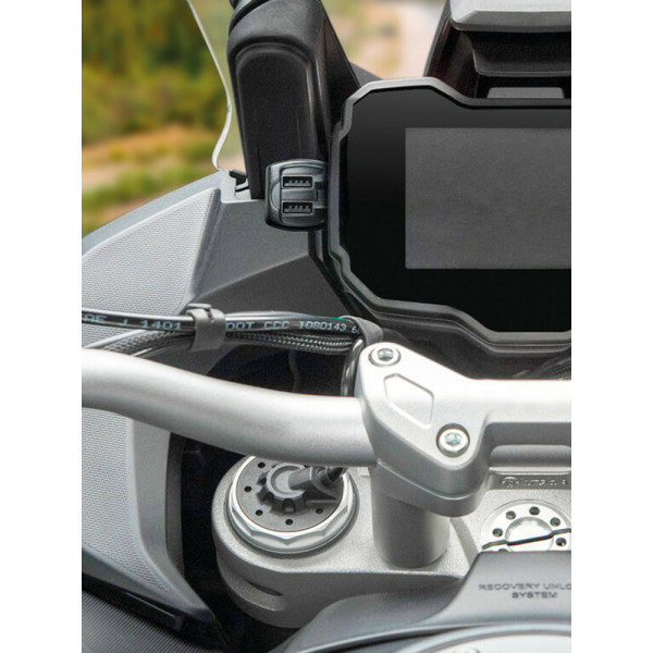 Зарядний пристрій USB Lampa Usb-Fix Trek 2 12/24V