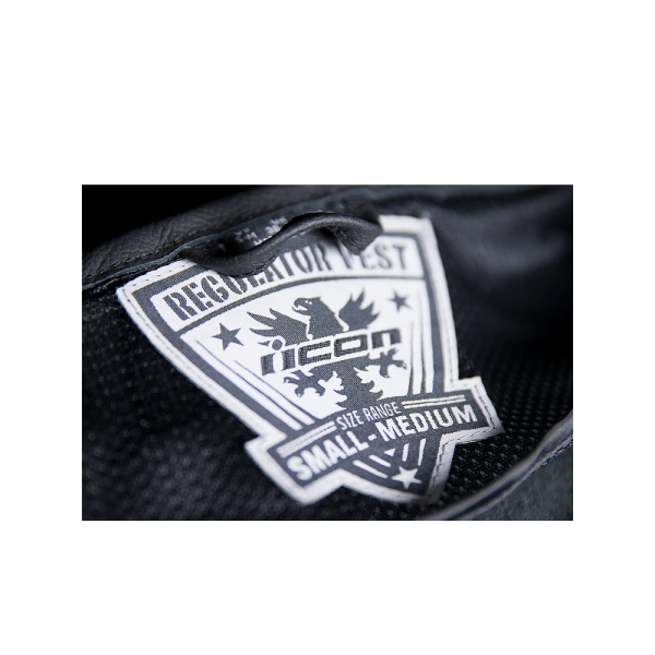 Мотоциклетна шкіряна жилетка Icon Regulator D3O Stripped Vest