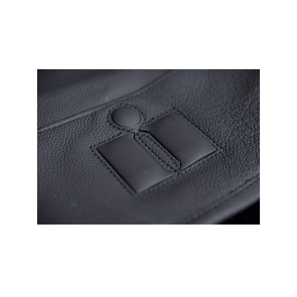 Мотоциклетна шкіряна жилетка Icon Regulator D3O Stripped Vest