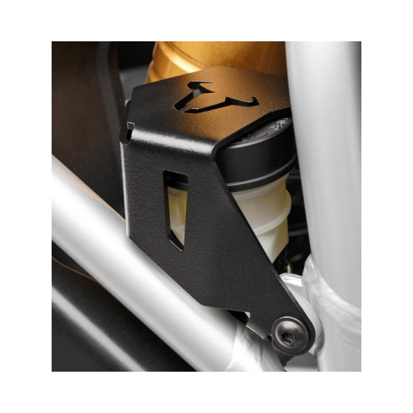 Комплект захисту: захист колектора, насоса гальмівної системи, резервуара гальмівної рідини SW-MOTECH BMW R 1250 GS / ADV (18-)