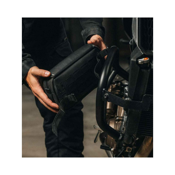 Аксесуарна сумка SW-Motech Legend Gear LA9 чорна об'єм: 2,5л