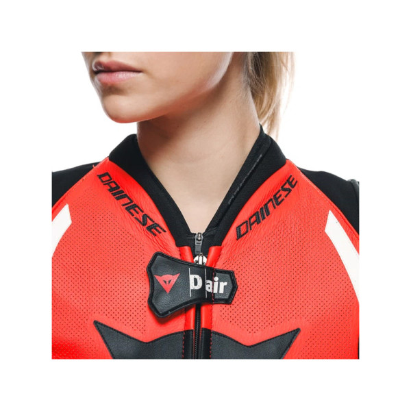 Костюм мотоциклетний одночастинний жіночий Dainese Misano 3 D-Air з подушкою повітряною версія перфорована чорний-червоний-білий