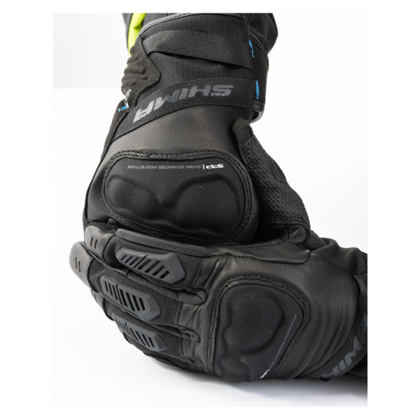 Жіночі мотоциклетні рукавички Shima Hero WP чорні