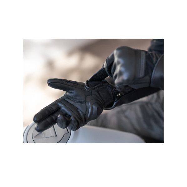 Жіночі мотоциклетні рукавички Shima Monaco чорні